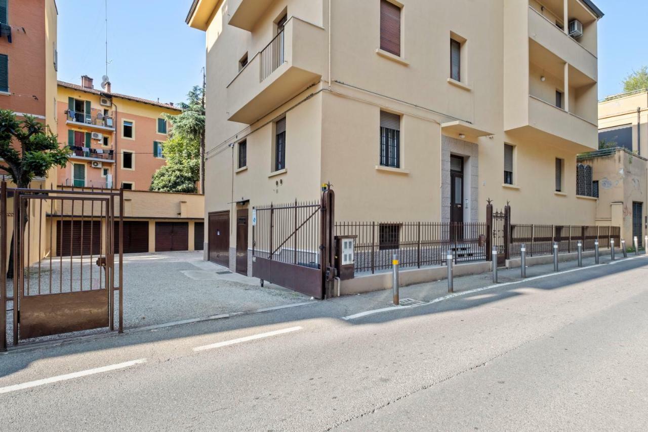 Bolognina Fair Functional Apartment Bologna Exterior foto