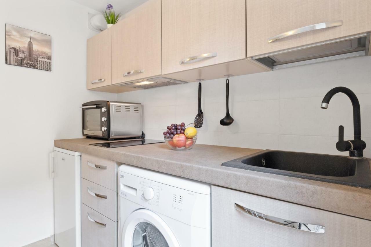 Bolognina Fair Functional Apartment Bologna Exterior foto